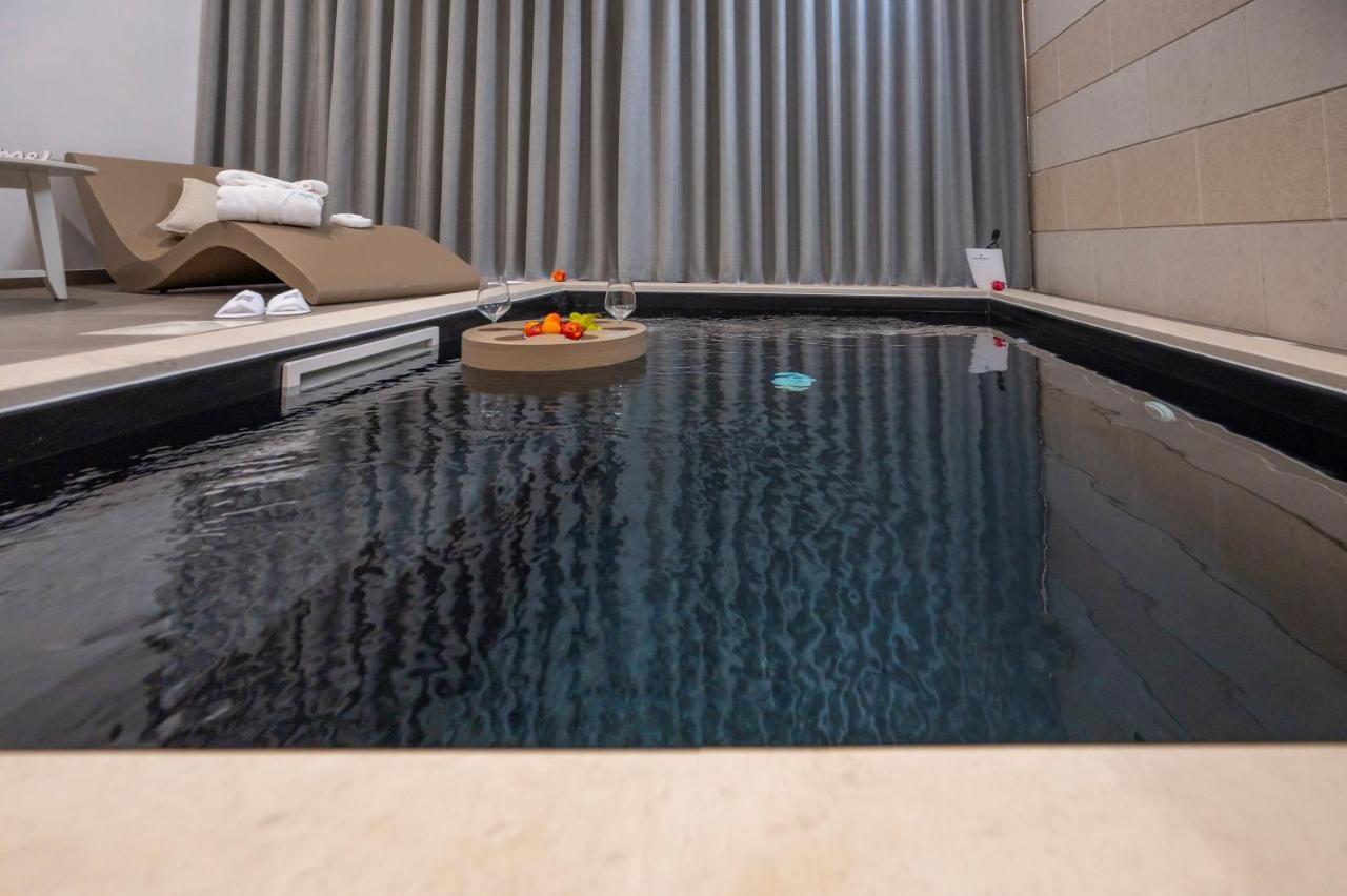 Villa Carmiano Luxury Bedrooms In Avola In The Province Of Syracuse With Spa And Swimming Pool And Wonderful Seaview מראה חיצוני תמונה